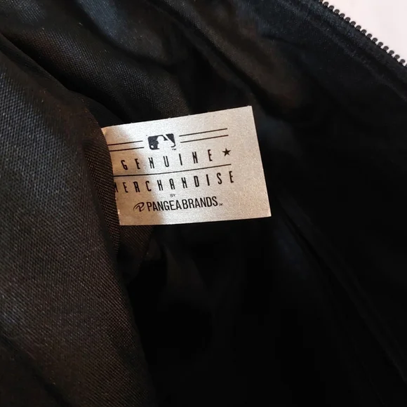 Womens 100% LEATHER MLB Houston Astros Large Black Leather Tote Bag NWT - Picture 4 of 7